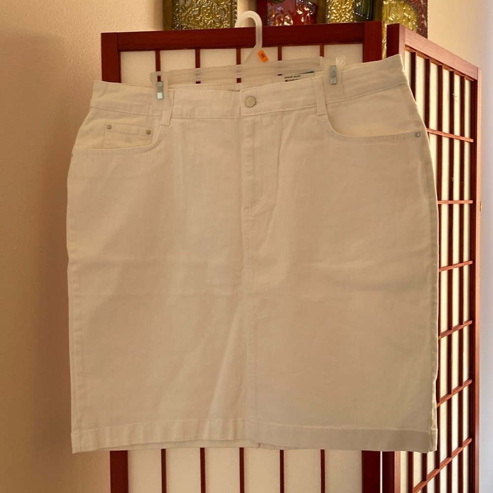 White Jean skirt.